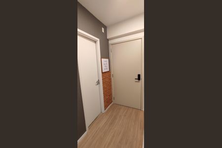 Sala/Quarto de kitnet/studio para alugar com 1 quarto, 22m² em Jardim das Acacias, São Paulo