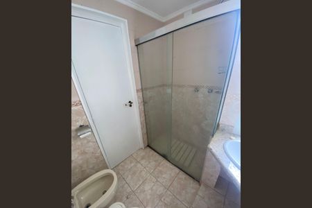 Banheiro de apartamento à venda com 1 quarto, 82m² em Cerqueira César, São Paulo