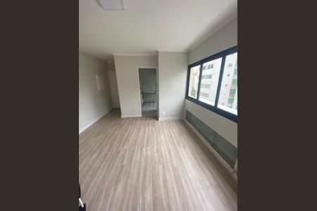 Quarto de apartamento à venda com 1 quarto, 82m² em Cerqueira César, São Paulo