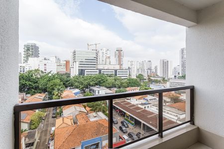 Apartamento para alugar com 68m², 2 quartos e 1 vagaVaranda