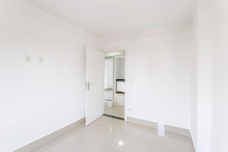 Apartamento para alugar com 68m², 2 quartos e 1 vagaQuarto 1