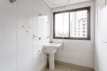Apartamento para alugar com 68m², 2 quartos e 1 vagaÁrea de Serviço