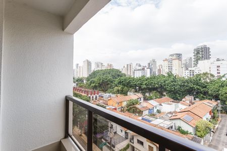 Apartamento para alugar com 68m², 2 quartos e 1 vagaVaranda
