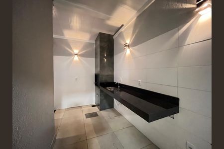 Apartamento à venda com 100m², 2 quartos e 1 vagaFoto 03