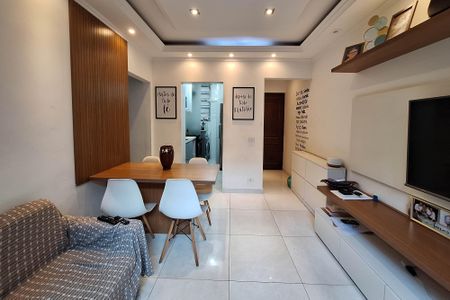 Apartamento à venda com 64m², 2 quartos e sem vaga Apartamento à venda com 64m², 2 quartos e sem vagaSala