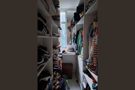 Apartamento à venda com 64m², 2 quartos e sem vaga Apartamento à venda com 64m², 2 quartos e sem vagaCloset do quarto 1