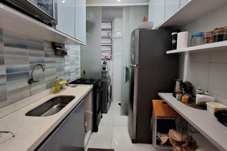Apartamento à venda com 64m², 2 quartos e sem vaga Apartamento à venda com 64m², 2 quartos e sem vagaCozinha