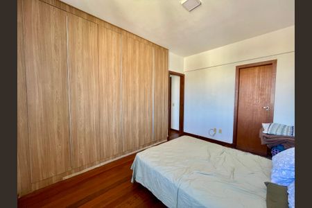Apartamento à venda com 3 quartos, 130m² em Gutierrez, Belo Horizonte