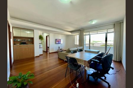 Apartamento à venda com 3 quartos, 130m² em Gutierrez, Belo Horizonte