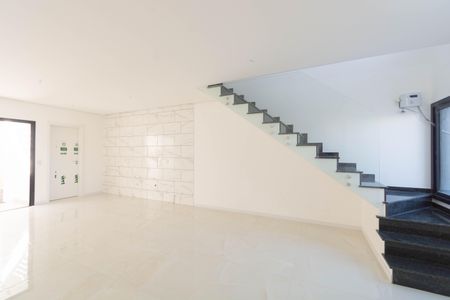 Casa à venda com 3 quartos, 100m² em Igara, Canoas