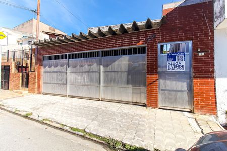Casa à venda com 208m², 4 quartos e 3 vagasFachada