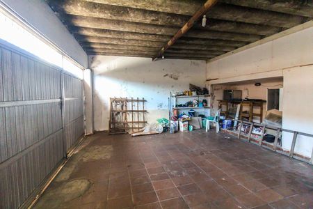 Casa à venda com 208m², 4 quartos e 3 vagasGaragem