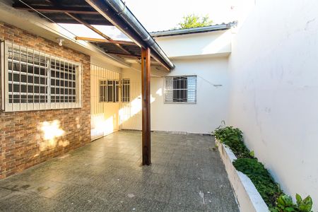 Casa à venda com 208m², 4 quartos e 3 vagasQuintal