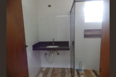 Casa à venda com 208m², 3 quartos e 3 vagasBanheiro