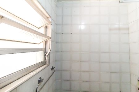 Casa à venda com 208m², 4 quartos e 3 vagasCasa 2 - Banheiro social