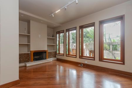 Sala de casa à venda com 3 quartos, 226m² em Brooklin, São Paulo