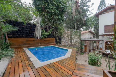 Piscina de casa à venda com 3 quartos, 226m² em Brooklin, São Paulo