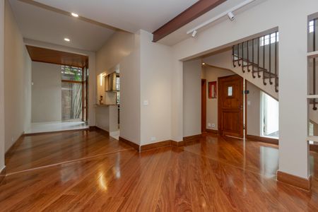 Sala de casa à venda com 3 quartos, 226m² em Brooklin, São Paulo