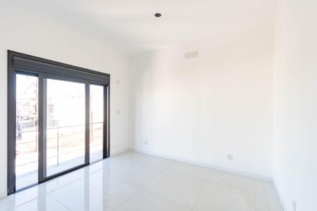 Casa à venda com 100m², 3 quartos e 2 vagas