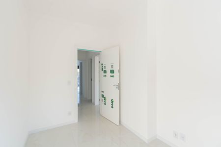 Casa à venda com 100m², 3 quartos e 2 vagas