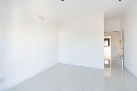 Casa à venda com 100m², 3 quartos e 2 vagas