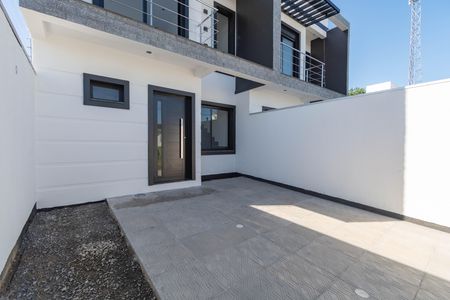 Casa à venda com 100m², 3 quartos e 2 vagas