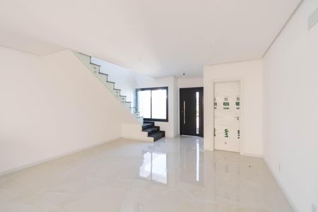 Casa à venda com 100m², 3 quartos e 2 vagas