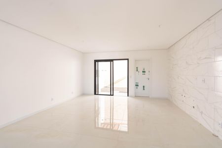 Casa à venda com 100m², 3 quartos e 2 vagas