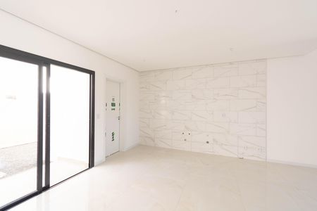 Casa à venda com 100m², 3 quartos e 2 vagas