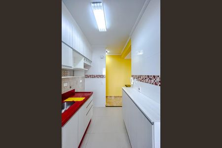 Apartamento para alugar com 74m², 2 quartos e 1 vagaCozinha