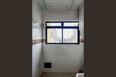 Apartamento para alugar com 74m², 2 quartos e 1 vagaÁrea de Serviço