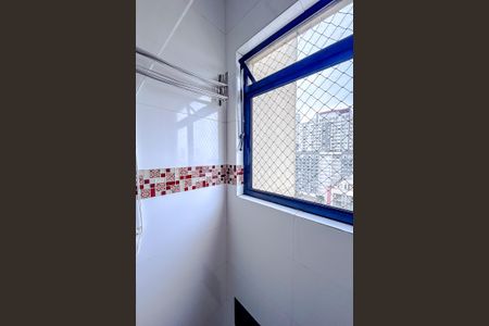 Apartamento para alugar com 74m², 2 quartos e 1 vagaÁrea de Serviço