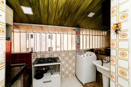 Apartamento à venda com 58m², 2 quartos e sem vaga Apartamento à venda com 58m², 2 quartos e sem vagaCozinha