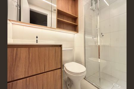 Apartamento para alugar com 26m², 1 quarto e sem vaga Apartamento para alugar com 26m², 1 quarto e sem vagaBanheiro da Suíte