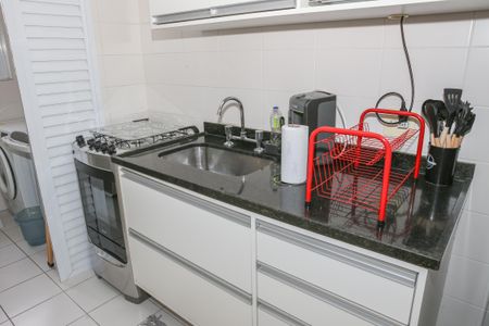 Apartamento à venda com 42m², 1 quarto e 1 vagaCozinha e Área de Serviço