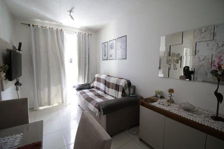 Sala de apartamento à venda com 3 quartos, 57m² em Taquara, Rio de Janeiro