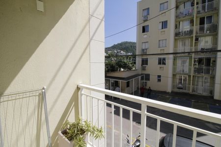 Varanda de apartamento à venda com 3 quartos, 57m² em Taquara, Rio de Janeiro