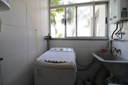 Apartamento à venda com 57m², 3 quartos e 1 vagaÁrea de Serviço