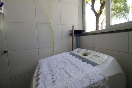 Apartamento à venda com 57m², 3 quartos e 1 vagaÁrea de Serviço