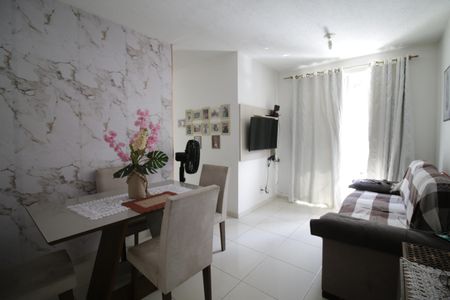 Sala de apartamento à venda com 3 quartos, 57m² em Taquara, Rio de Janeiro