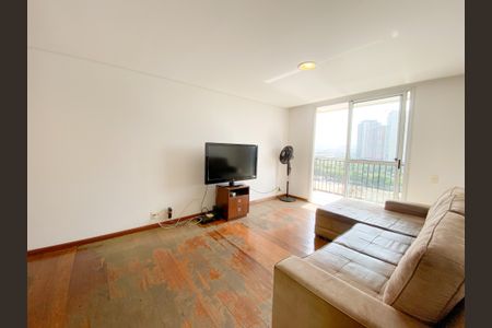 Apartamento à venda com 107m², 3 quartos e 2 vagasSala  