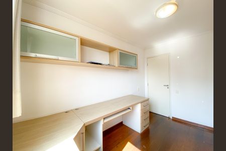 Apartamento à venda com 107m², 3 quartos e 2 vagasQuarto 3