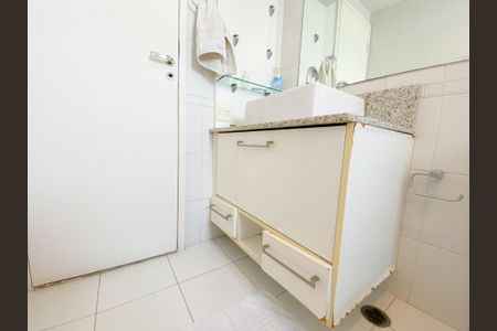 Apartamento à venda com 107m², 3 quartos e 2 vagasSuíte