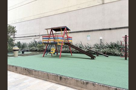 Apartamento para alugar com 64m², 3 quartos e 1 vagaÁrea comum