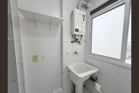 Apartamento para alugar com 64m², 3 quartos e 1 vagaÁrea de Serviço