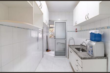 Apartamento à venda com 2 quartos, 56m² em Vila Lageado, São Paulo
