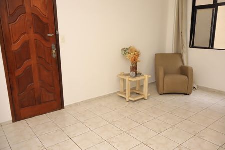 Apartamento para alugar com 2 quartos, 96m² em Itapuã, Salvador
