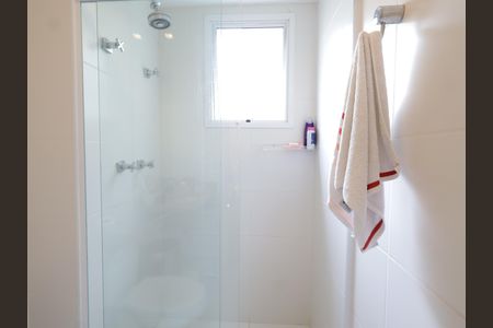 Apartamento à venda com 223m², 3 quartos e 4 vagasBanheiro da Suíte 2
