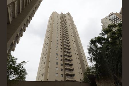 Apartamento à venda com 223m², 3 quartos e 4 vagasFachada