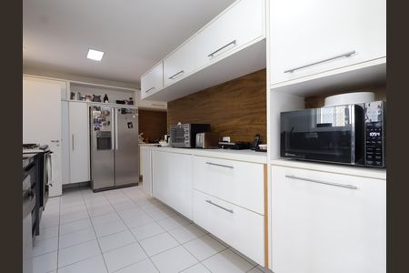 Apartamento à venda com 223m², 3 quartos e 4 vagasCozinha